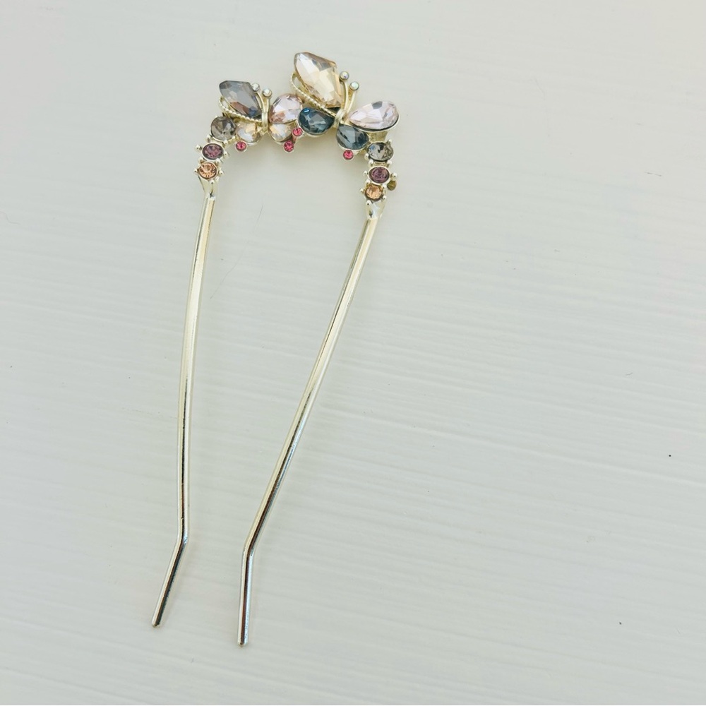 Elegant Butterfly and Flower Hair in U shape